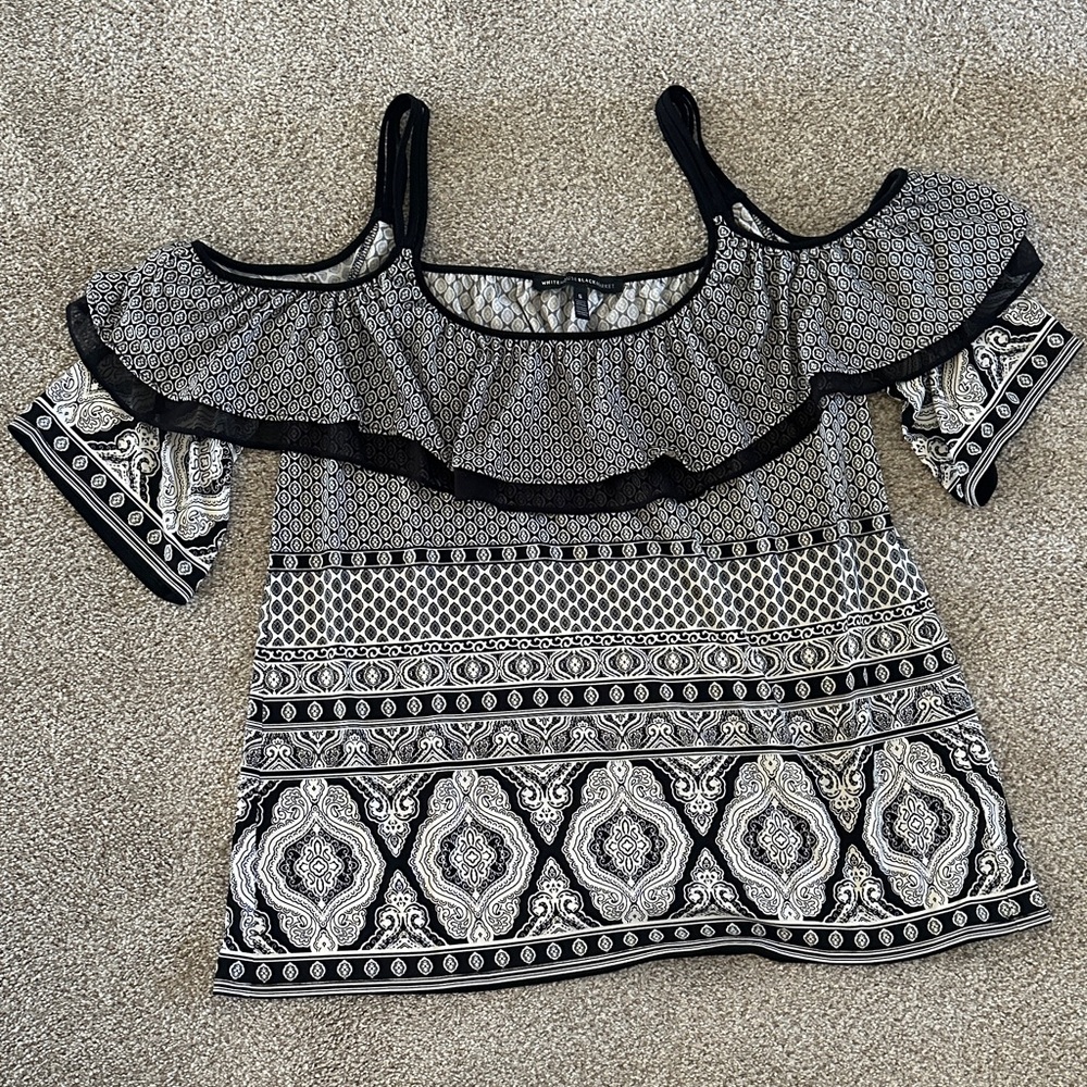 White House Black Market Black and White Ruffled Blouse